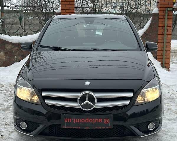 Мерседес Б-класс, объемом двигателя 1.8 л и пробегом 178 тыс. км за 12600 $, фото 1 на Automoto.ua