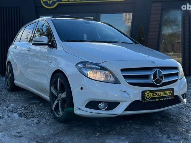 Мерседес Б-клас, об'ємом двигуна 1.8 л та пробігом 250 тис. км за 11000 $, фото 1 на Automoto.ua