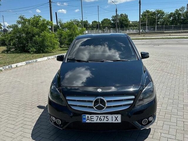 Мерседес Б-клас, об'ємом двигуна 1.8 л та пробігом 217 тис. км за 10800 $, фото 1 на Automoto.ua