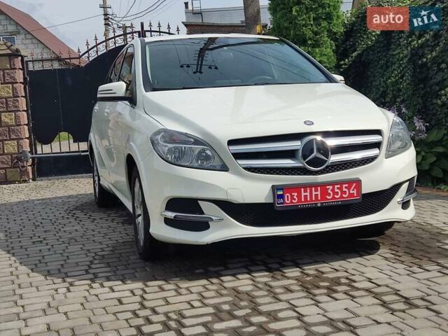 Мерседес Б-класс, объемом двигателя 0 л и пробегом 90 тыс. км за 9999 $, фото 1 на Automoto.ua