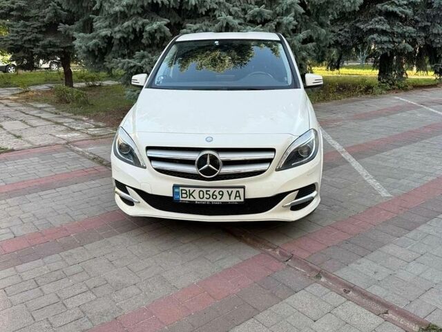 Мерседес Б-клас, об'ємом двигуна 0 л та пробігом 99 тис. км за 10999 $, фото 1 на Automoto.ua