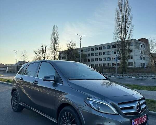 Мерседес Б-класс, объемом двигателя 0 л и пробегом 110 тыс. км за 10500 $, фото 1 на Automoto.ua