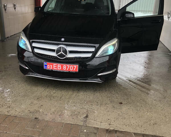 Мерседес Б-класс, объемом двигателя 0 л и пробегом 82 тыс. км за 11800 $, фото 1 на Automoto.ua