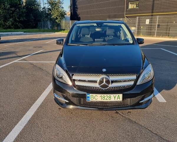 Мерседес Б-класс, объемом двигателя 0 л и пробегом 83 тыс. км за 9199 $, фото 1 на Automoto.ua