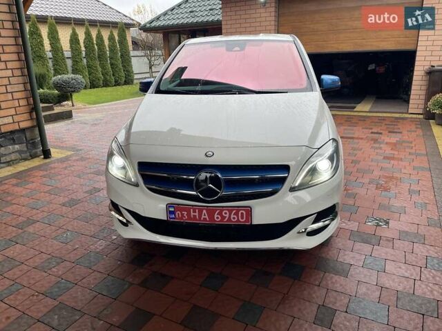 Мерседес Б-клас, об'ємом двигуна 0 л та пробігом 101 тис. км за 11650 $, фото 1 на Automoto.ua