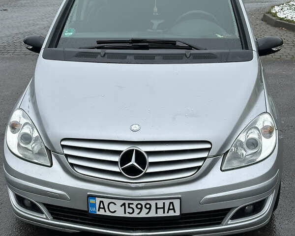 Сірий Мерседес Б-клас, об'ємом двигуна 1.7 л та пробігом 232 тис. км за 5350 $, фото 1 на Automoto.ua
