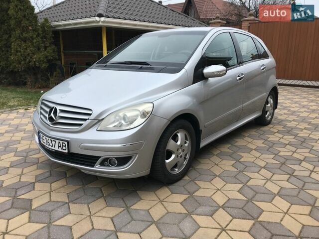 Сірий Мерседес Б-клас, об'ємом двигуна 1.99 л та пробігом 253 тис. км за 5999 $, фото 1 на Automoto.ua