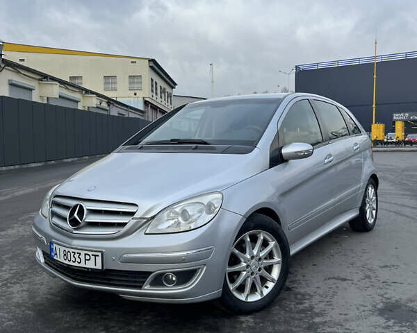 Серый Мерседес Б-класс, объемом двигателя 1.99 л и пробегом 223 тыс. км за 5500 $, фото 1 на Automoto.ua