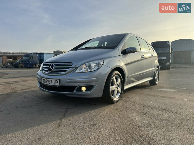 Серый Мерседес Б-класс, объемом двигателя 1.7 л и пробегом 252 тыс. км за 6800 $, фото 1 на Automoto.ua