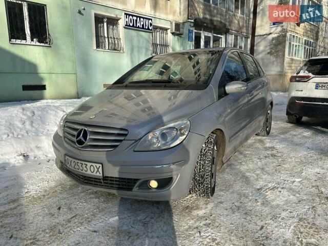 Сірий Мерседес Б-клас, об'ємом двигуна 2.04 л та пробігом 227 тис. км за 6750 $, фото 1 на Automoto.ua