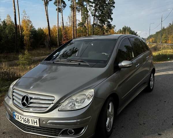 Серый Мерседес Б-класс, объемом двигателя 1.99 л и пробегом 193 тыс. км за 7500 $, фото 1 на Automoto.ua