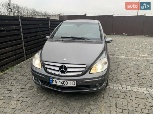 Сірий Мерседес Б-клас, об'ємом двигуна 2.03 л та пробігом 228 тис. км за 6500 $, фото 1 на Automoto.ua