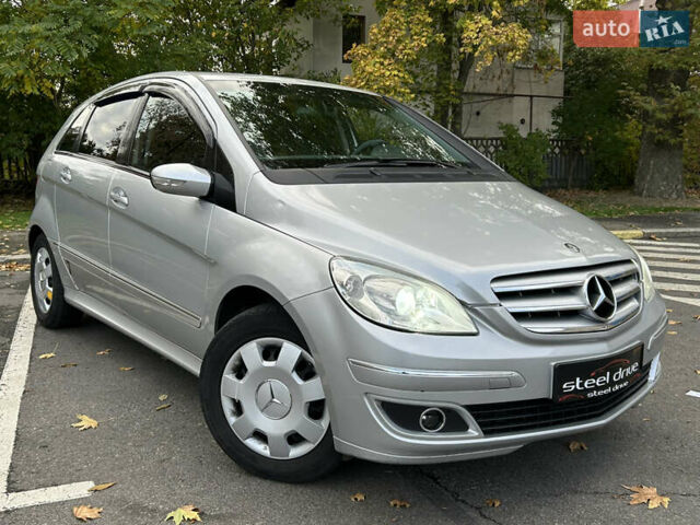 Мерседес Б-класс 2008 в Николаеве на Automoto.ua Серый Мерседес Б-класс, объемом двигателя 2.04 л и пробегом 327 тыс. км за 6499 $, фото 1 на Automoto.ua
