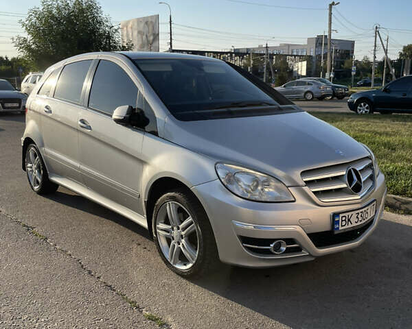 Сірий Мерседес Б-клас, об'ємом двигуна 1.99 л та пробігом 295 тис. км за 5799 $, фото 1 на Automoto.ua
