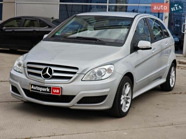 Сірий Мерседес Б-клас, об'ємом двигуна 1.5 л та пробігом 224 тис. км за 6990 $, фото 1 на Automoto.ua