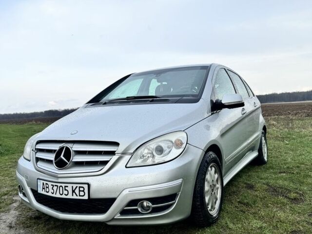 Сірий Мерседес Б-клас, об'ємом двигуна 2 л та пробігом 227 тис. км за 6000 $, фото 1 на Automoto.ua