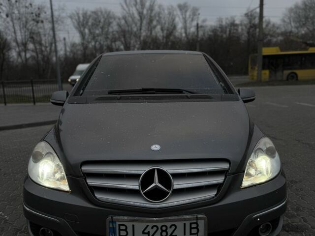 Сірий Мерседес Б-клас, об'ємом двигуна 2 л та пробігом 3 тис. км за 6450 $, фото 1 на Automoto.ua