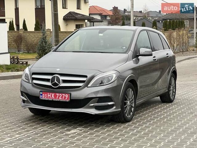 Сірий Мерседес Б-клас, об'ємом двигуна 0 л та пробігом 79 тис. км за 9250 $, фото 1 на Automoto.ua