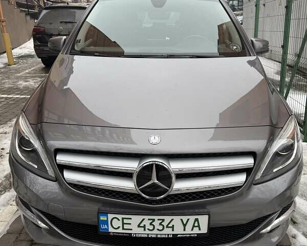 Серый Мерседес Б-класс, объемом двигателя 0 л и пробегом 45 тыс. км за 16300 $, фото 1 на Automoto.ua