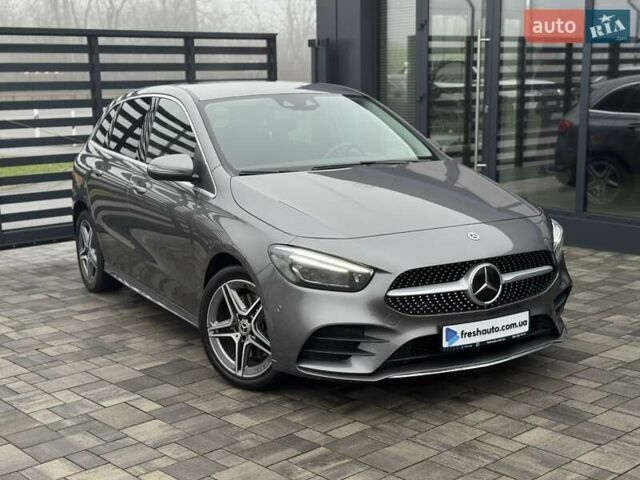 Серый Мерседес Б-класс, объемом двигателя 1.3 л и пробегом 73 тыс. км за 30500 $, фото 1 на Automoto.ua