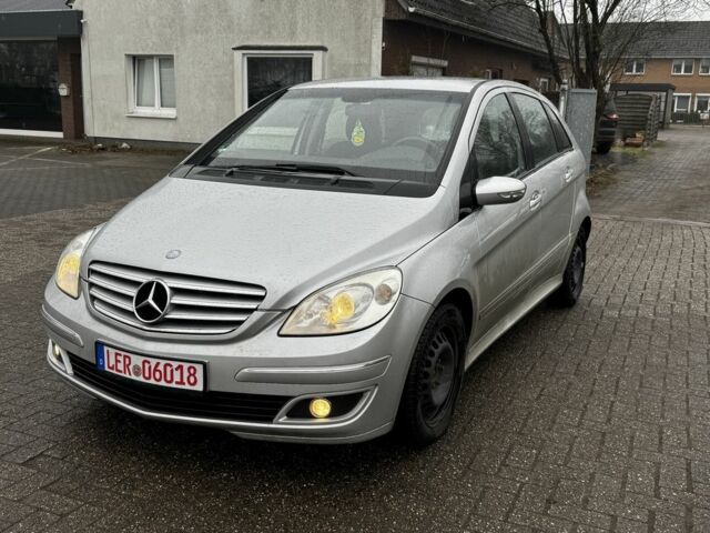 Серый Мерседес Б-класс, объемом двигателя 2 л и пробегом 205 тыс. км за 2950 $, фото 1 на Automoto.ua