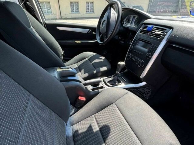 Серый Мерседес Б-класс, объемом двигателя 2 л и пробегом 315 тыс. км за 3300 $, фото 1 на Automoto.ua