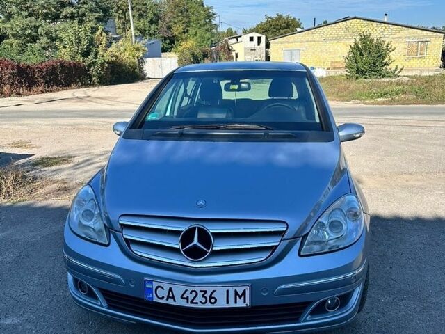 Синій Мерседес Б-клас, об'ємом двигуна 2.04 л та пробігом 250 тис. км за 7200 $, фото 1 на Automoto.ua