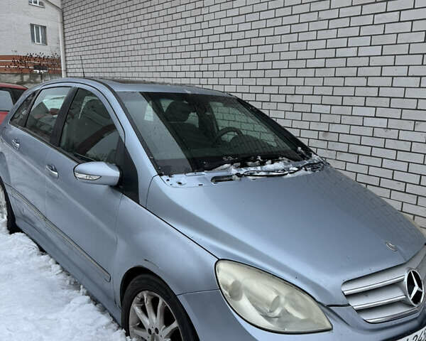 Синий Мерседес Б-класс, объемом двигателя 1.99 л и пробегом 353 тыс. км за 5106 $, фото 1 на Automoto.ua