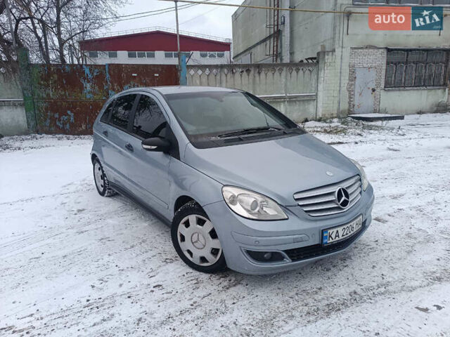 Синий Мерседес Б-класс, объемом двигателя 1.99 л и пробегом 289 тыс. км за 6550 $, фото 1 на Automoto.ua