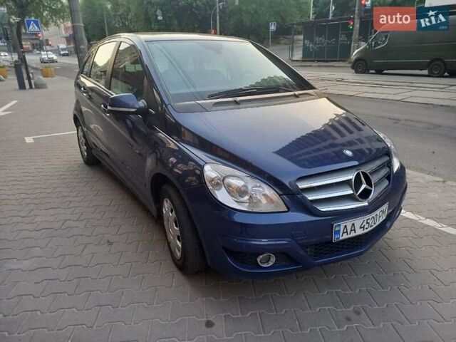 Синій Мерседес Б-клас, об'ємом двигуна 1.5 л та пробігом 249 тис. км за 6000 $, фото 1 на Automoto.ua
