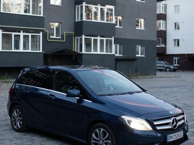 Синий Мерседес Б-класс, объемом двигателя 1.8 л и пробегом 290 тыс. км за 10600 $, фото 1 на Automoto.ua