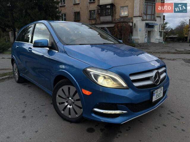 Синій Мерседес Б-клас, об'ємом двигуна 0 л та пробігом 92 тис. км за 10800 $, фото 1 на Automoto.ua