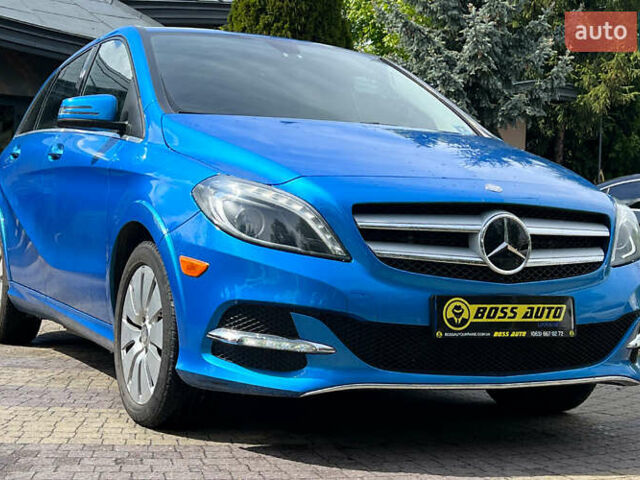 Синій Мерседес Б-клас, об'ємом двигуна 0 л та пробігом 128 тис. км за 8499 $, фото 1 на Automoto.ua