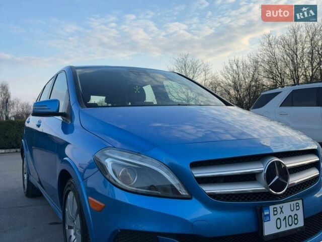 Синій Мерседес Б-клас, об'ємом двигуна 0 л та пробігом 87 тис. км за 12200 $, фото 1 на Automoto.ua