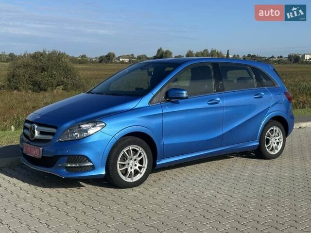 Синій Мерседес Б-клас, об'ємом двигуна 0 л та пробігом 53 тис. км за 8800 $, фото 1 на Automoto.ua