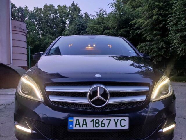 Синій Мерседес Б-клас, об'ємом двигуна 0 л та пробігом 120 тис. км за 12400 $, фото 1 на Automoto.ua