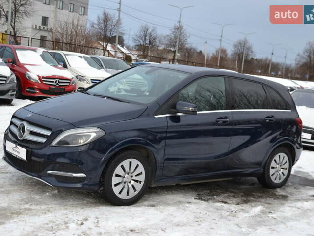 Синий Мерседес Б-класс, объемом двигателя 0 л и пробегом 80 тыс. км за 10500 $, фото 1 на Automoto.ua