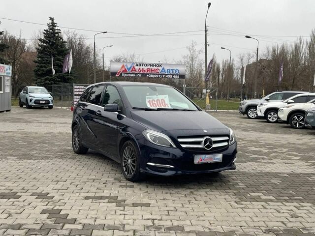 Синій Мерседес Б-клас, об'ємом двигуна 0 л та пробігом 100 тис. км за 11900 $, фото 1 на Automoto.ua