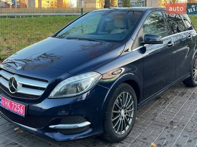 Синій Мерседес Б-клас, об'ємом двигуна 0 л та пробігом 63 тис. км за 11000 $, фото 1 на Automoto.ua