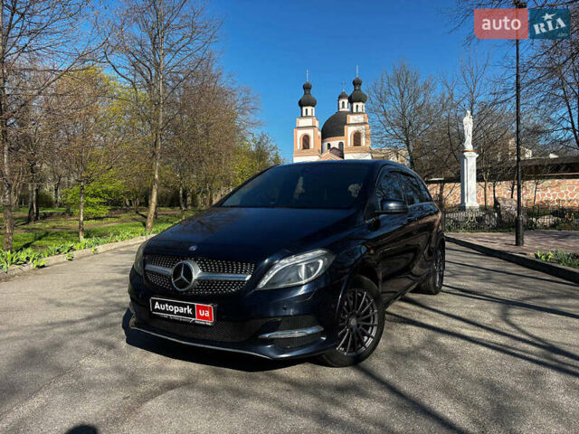 Синий Мерседес Б-класс, объемом двигателя 0 л и пробегом 220 тыс. км за 13190 $, фото 1 на Automoto.ua