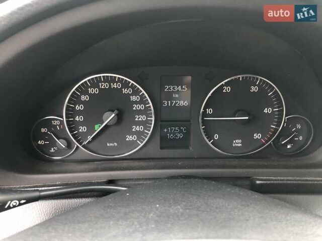 Мерседес Ц 220, объемом двигателя 2.1 л и пробегом 315 тыс. км за 8000 $, фото 1 на Automoto.ua