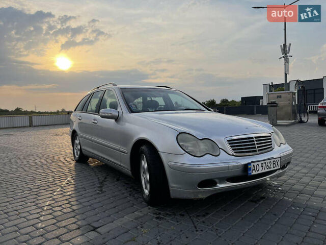 Мерседес Ц 220, объемом двигателя 2.2 л и пробегом 368 тыс. км за 4500 $, фото 1 на Automoto.ua