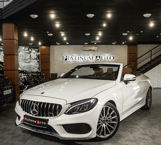 Білий Мерседес Ц-Клас, об'ємом двигуна 1.99 л та пробігом 134 тис. км за 33900 $, фото 1 на Automoto.ua