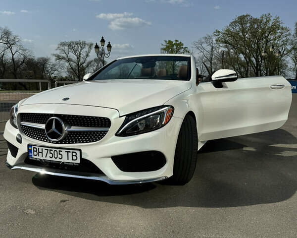 Білий Мерседес Ц-Клас, об'ємом двигуна 1.99 л та пробігом 52 тис. км за 35000 $, фото 1 на Automoto.ua