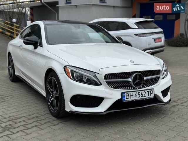 Белый Мерседес Ц-Класс, объемом двигателя 1.99 л и пробегом 113 тыс. км за 26000 $, фото 1 на Automoto.ua