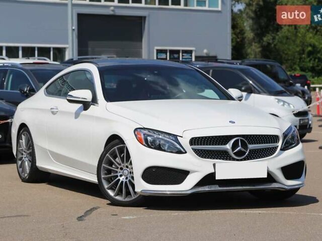 Белый Мерседес Ц-Класс, объемом двигателя 1.99 л и пробегом 101 тыс. км за 28900 $, фото 1 на Automoto.ua