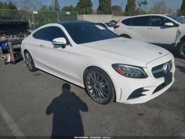 Білий Мерседес Ц-Клас, об'ємом двигуна 2 л та пробігом 17 тис. км за 8000 $, фото 1 на Automoto.ua