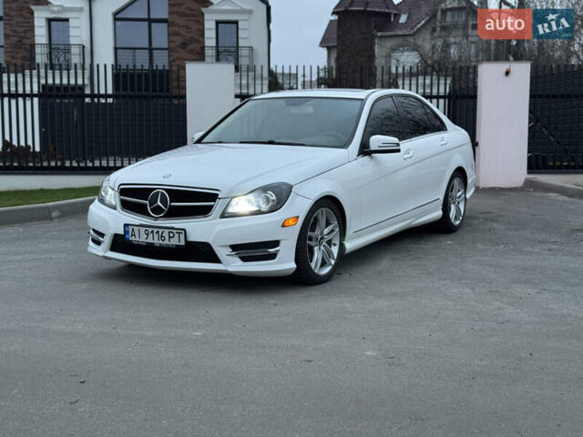 Білий Мерседес Ц-Клас, об'ємом двигуна 1.8 л та пробігом 115 тис. км за 11850 $, фото 1 на Automoto.ua