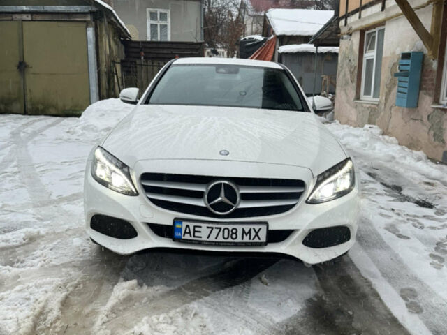 Белый Мерседес Ц-Класс, объемом двигателя 1.6 л и пробегом 94 тыс. км за 16500 $, фото 1 на Automoto.ua