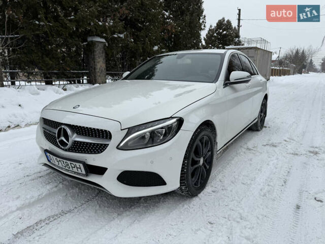 Білий Мерседес Ц-Клас, об'ємом двигуна 2 л та пробігом 111 тис. км за 19900 $, фото 1 на Automoto.ua